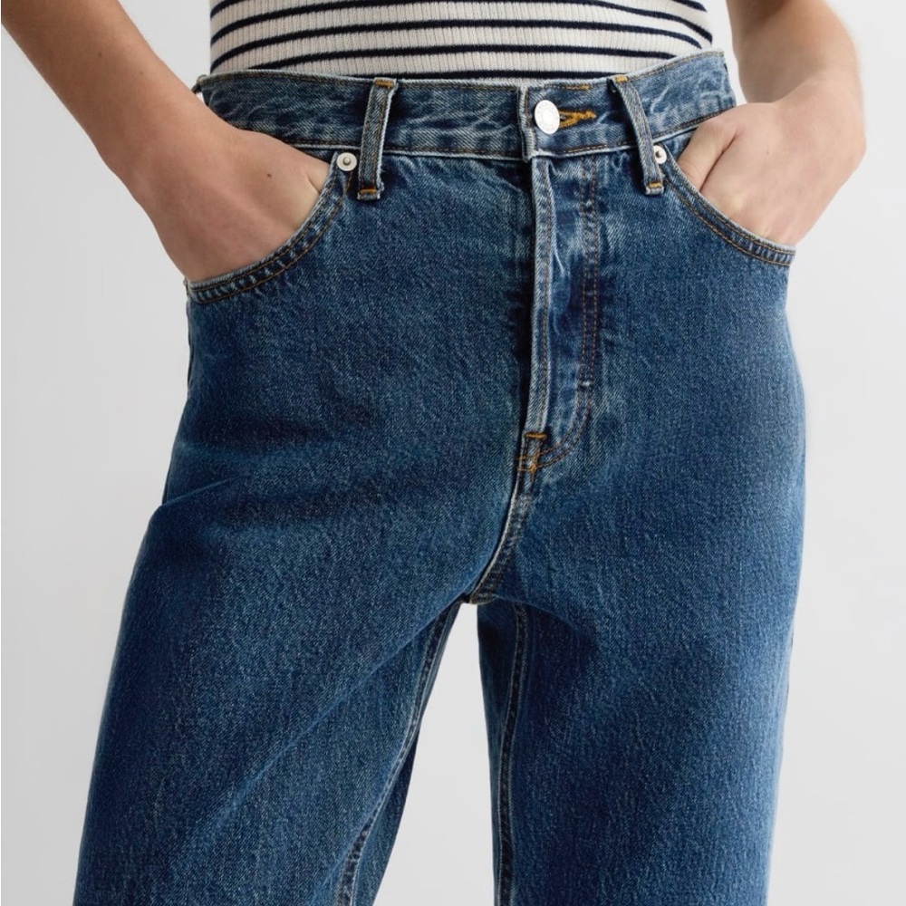 Everlane 90s Cheeky Straight Leg Jean